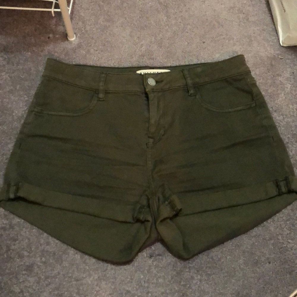 barely worn army green stretchy shorts